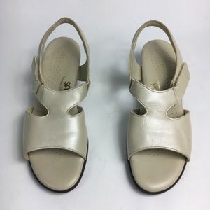 SAS Comfort Lusso Suntimer Sandals 8.5 A Narrow